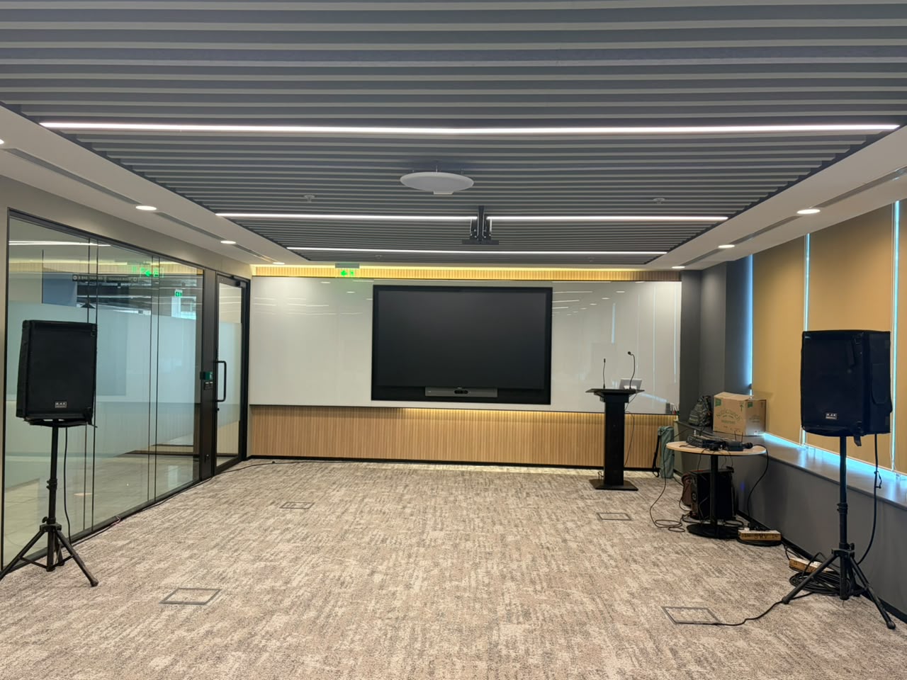 JBL speaker rental for office event in Bangalore